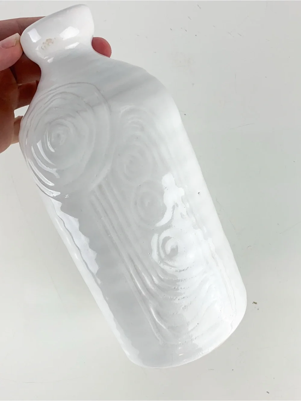 Vintage Abstract Modernism Studio Pottery White Swirled Vase Signed Hayes Mcm